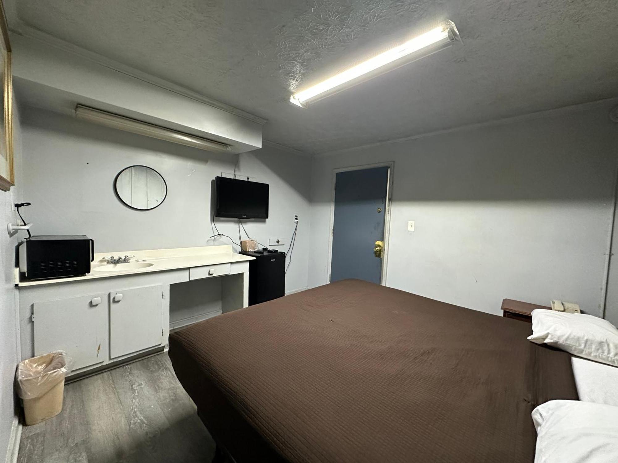 Colony Inn By Oyo Columbus Us-280 Dış mekan fotoğraf